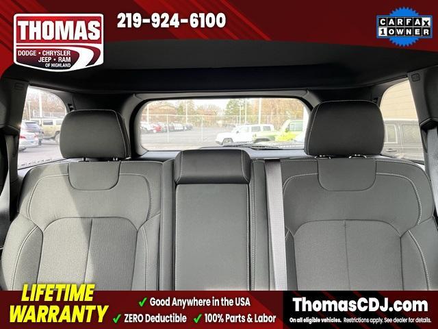 used 2025 Jeep Grand Cherokee car, priced at $30,988