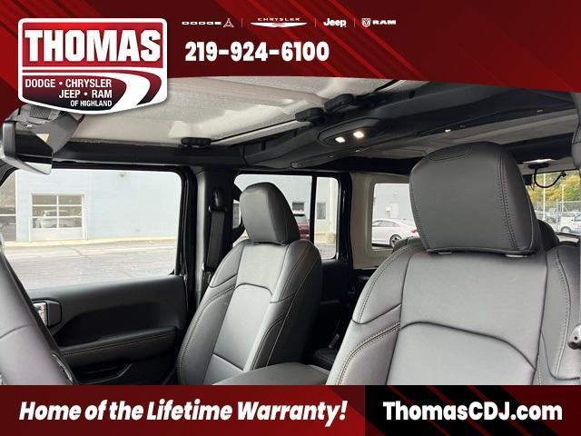 new 2025 Jeep Wrangler car, priced at $52,974