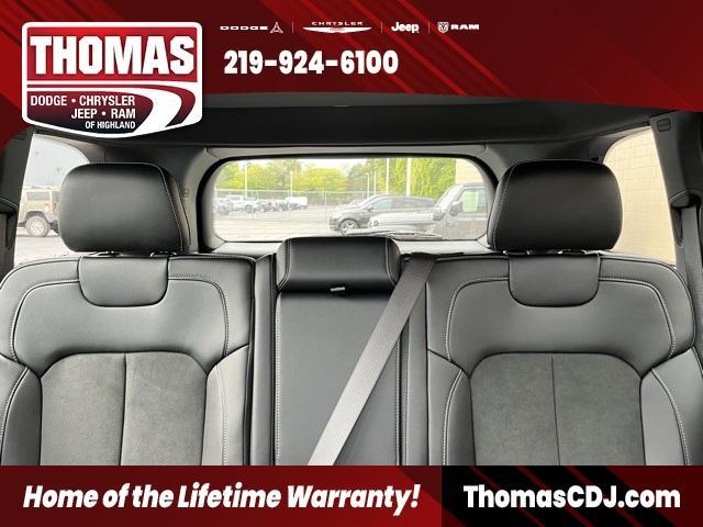 new 2025 Jeep Grand Cherokee car, priced at $43,164