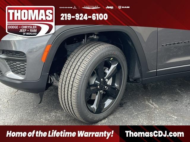 new 2025 Jeep Grand Cherokee car, priced at $43,164