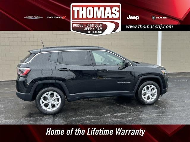 new 2024 Jeep Compass car, priced at $24,595