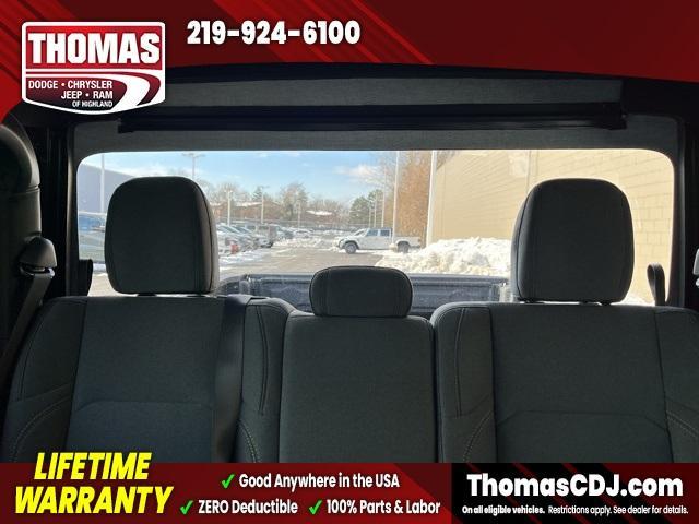 new 2026 Jeep Gladiator car, priced at $40,120