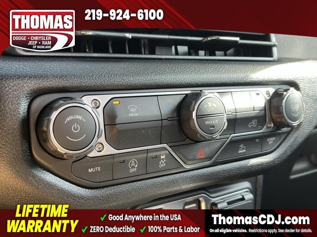 new 2026 Jeep Gladiator car, priced at $40,120