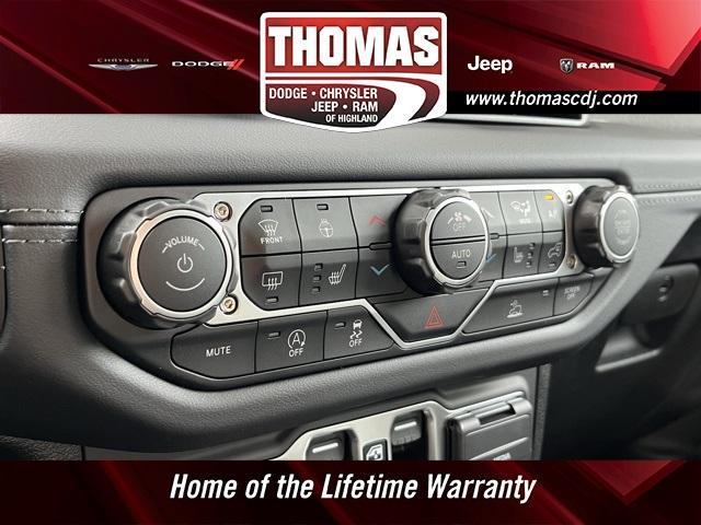 new 2025 Jeep Wrangler car, priced at $49,250