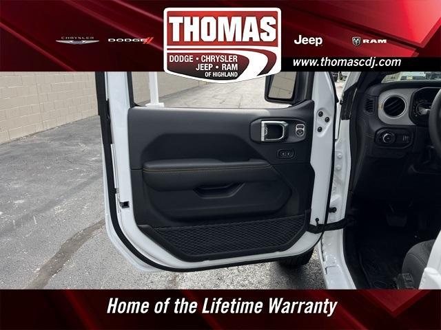 new 2025 Jeep Wrangler car, priced at $49,250