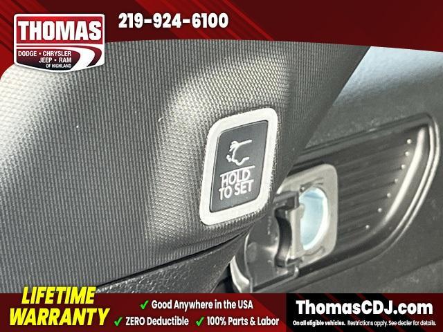 new 2025 Jeep Grand Cherokee car, priced at $48,460