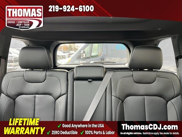 new 2025 Jeep Grand Cherokee car, priced at $48,460