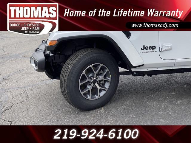 new 2024 Jeep Gladiator car, priced at $44,644