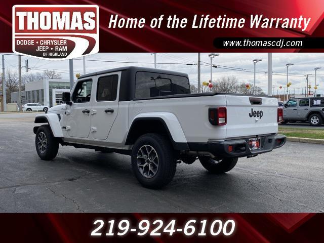 new 2024 Jeep Gladiator car, priced at $44,644