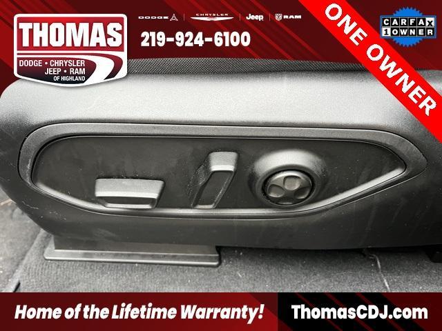 used 2025 Jeep Grand Cherokee L car, priced at $38,124