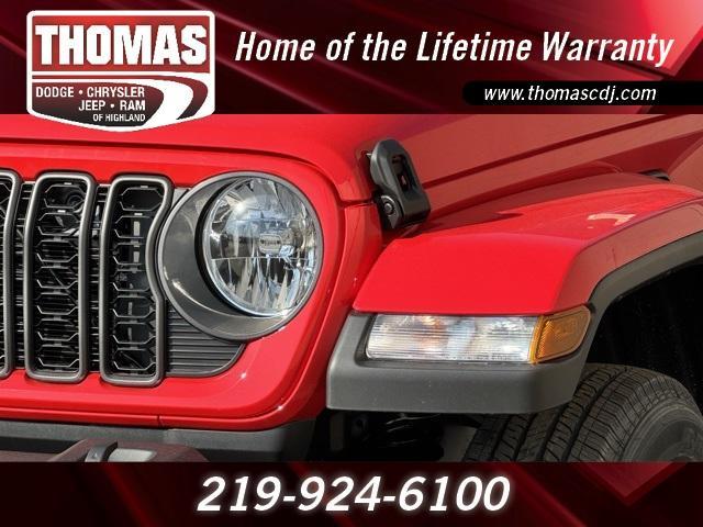 new 2024 Jeep Gladiator car, priced at $45,762