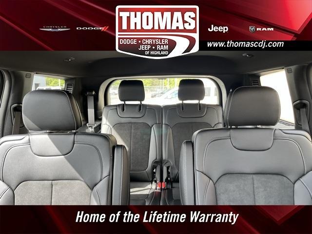 new 2025 Jeep Grand Cherokee L car, priced at $41,372