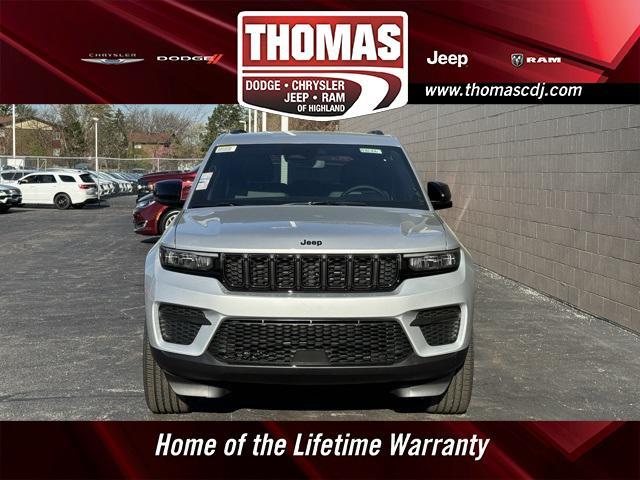 new 2024 Jeep Grand Cherokee car, priced at $41,693