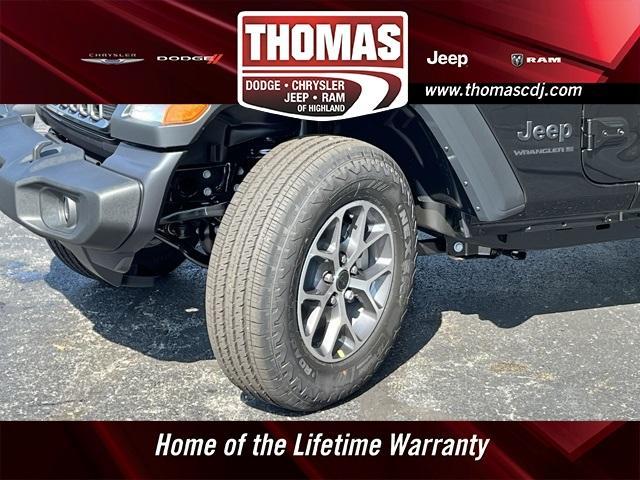 new 2025 Jeep Wrangler car, priced at $42,549