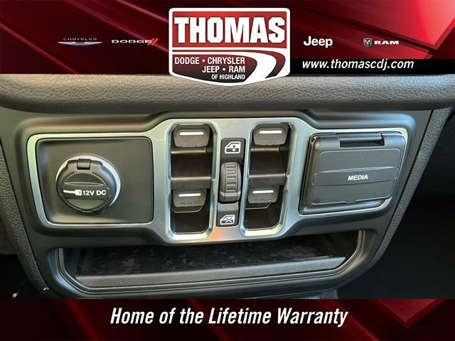 new 2025 Jeep Wrangler car, priced at $42,549