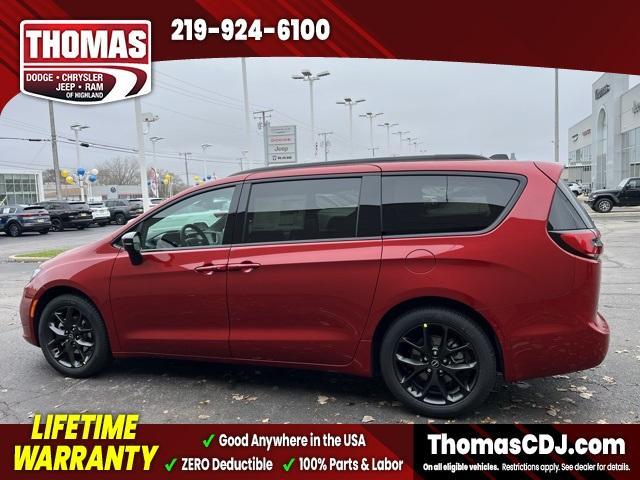 new 2026 Chrysler Pacifica car, priced at $43,256