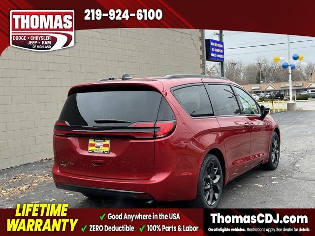 new 2026 Chrysler Pacifica car, priced at $43,256