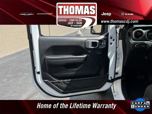 used 2021 Jeep Gladiator car, priced at $29,839