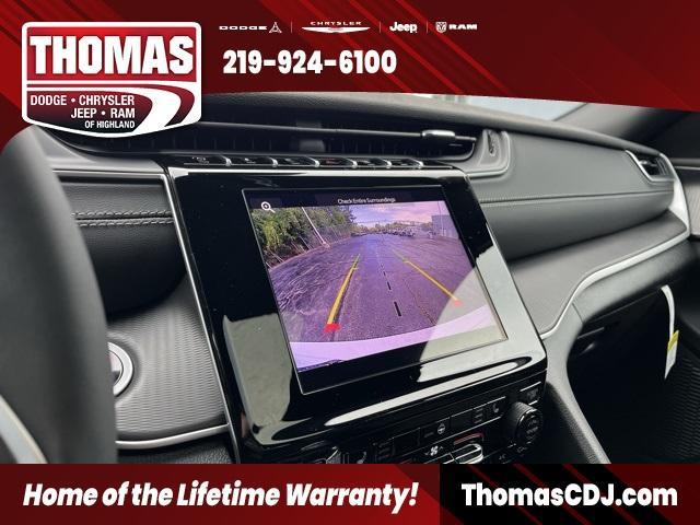 new 2025 Jeep Grand Cherokee car, priced at $40,156