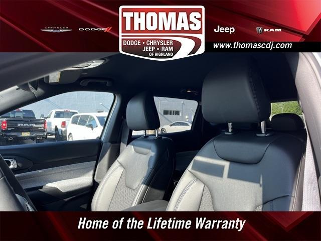 new 2025 Jeep Compass car, priced at $28,463