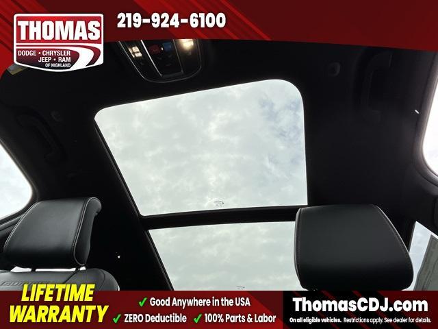 new 2025 Jeep Grand Cherokee L car, priced at $57,524