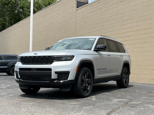 new 2024 Jeep Grand Cherokee L car, priced at $43,570