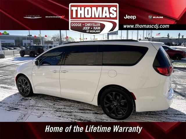 used 2020 Chrysler Pacifica car, priced at $31,000