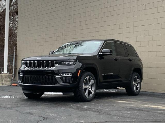 new 2024 Jeep Grand Cherokee car, priced at $43,641