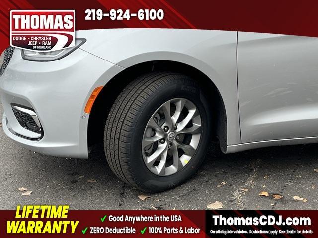 new 2026 Chrysler Pacifica car, priced at $49,431