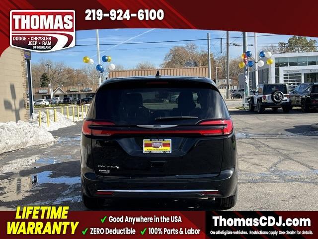 new 2026 Chrysler Pacifica car, priced at $38,945