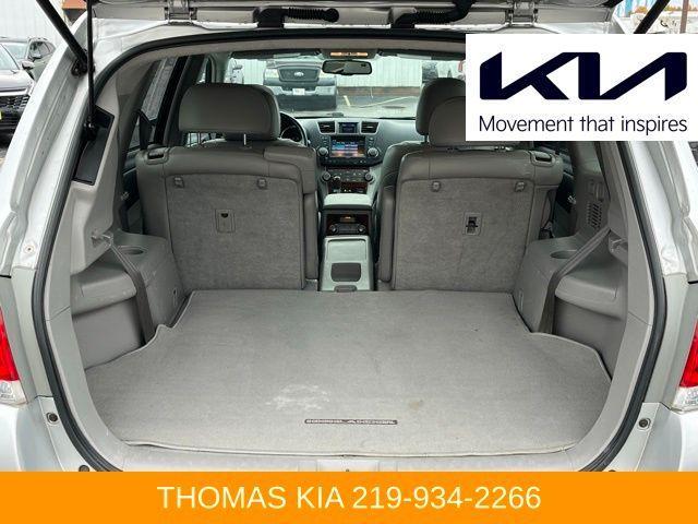 used 2012 Toyota Highlander car, priced at $9,800