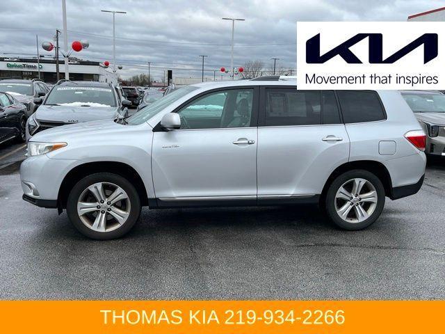 used 2012 Toyota Highlander car, priced at $9,800