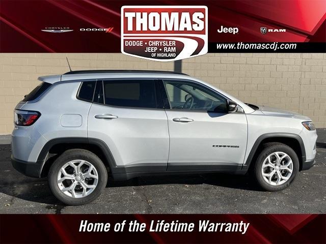 new 2024 Jeep Compass car, priced at $24,595