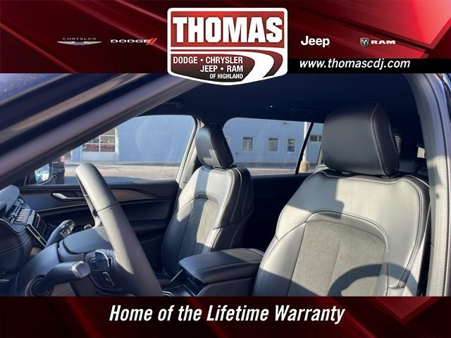 new 2025 Jeep Grand Cherokee L car, priced at $42,551