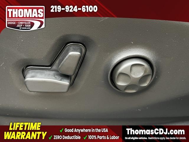 new 2026 Chrysler Pacifica car, priced at $45,074