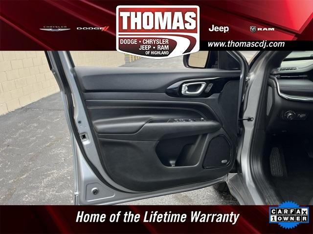 used 2022 Jeep Compass car, priced at $24,995