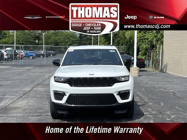 new 2025 Jeep Grand Cherokee car, priced at $45,845