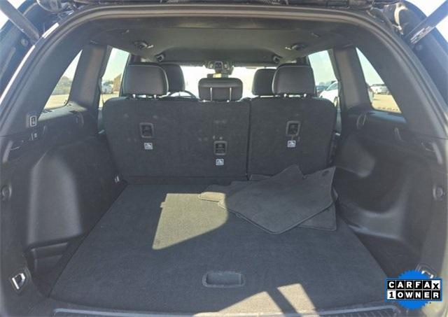 used 2024 Jeep Grand Cherokee car, priced at $29,000