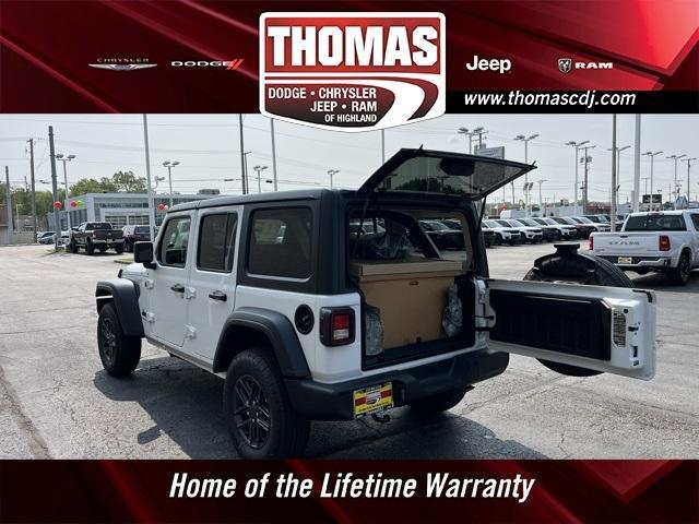 new 2025 Jeep Wrangler car, priced at $46,591