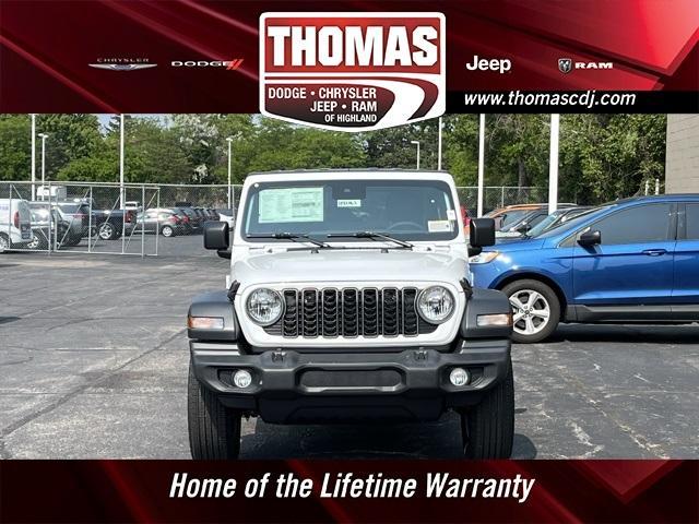new 2025 Jeep Wrangler car, priced at $46,591