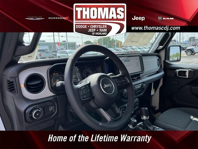 new 2025 Jeep Wrangler car, priced at $46,591