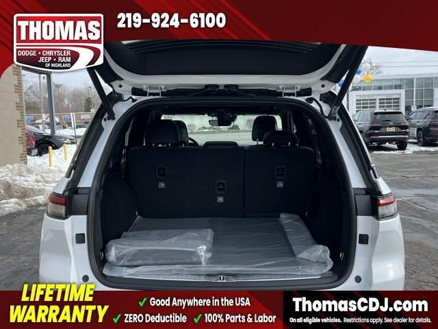 new 2025 Jeep Grand Cherokee car, priced at $53,566