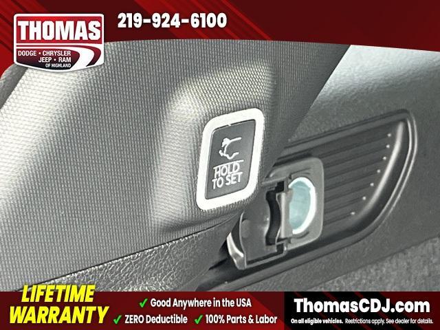 new 2025 Jeep Grand Cherokee car, priced at $53,566