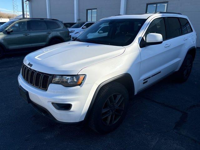 used 2016 Jeep Grand Cherokee car, priced at $10,000