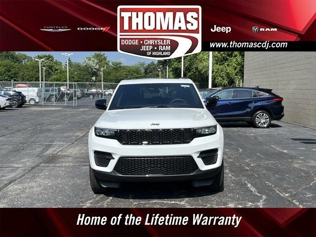 new 2025 Jeep Grand Cherokee car, priced at $41,115