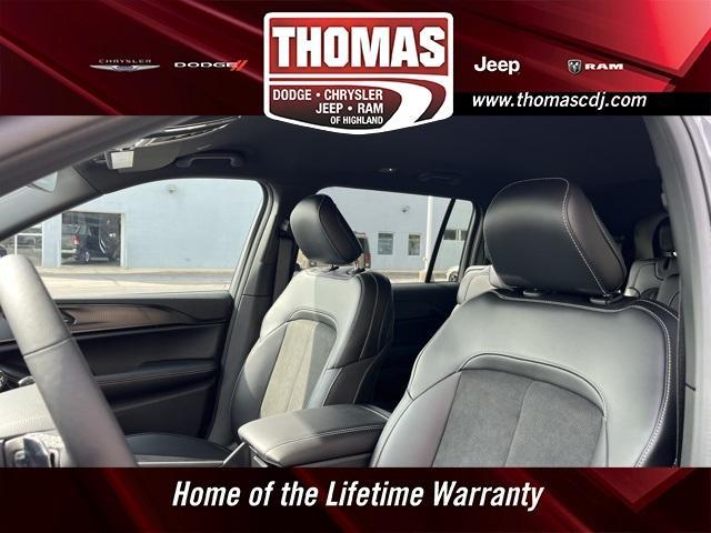 new 2025 Jeep Grand Cherokee L car, priced at $42,885