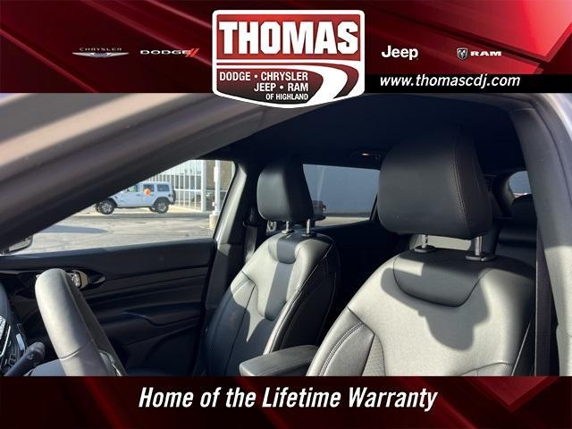 new 2025 Jeep Compass car, priced at $24,988