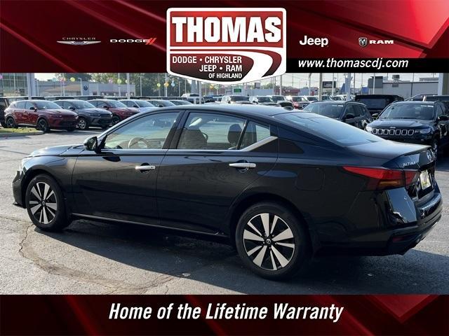 used 2021 Nissan Altima car, priced at $25,000