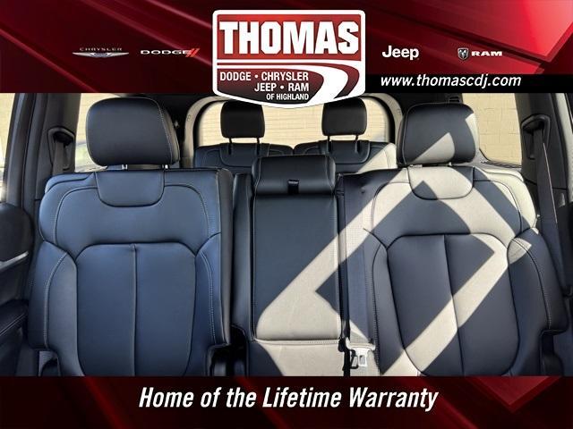 new 2025 Jeep Grand Cherokee L car, priced at $44,648