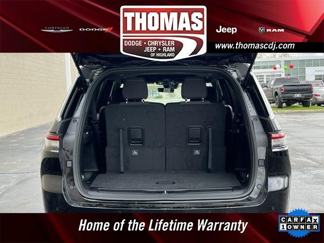 used 2025 Jeep Grand Cherokee L car, priced at $39,459